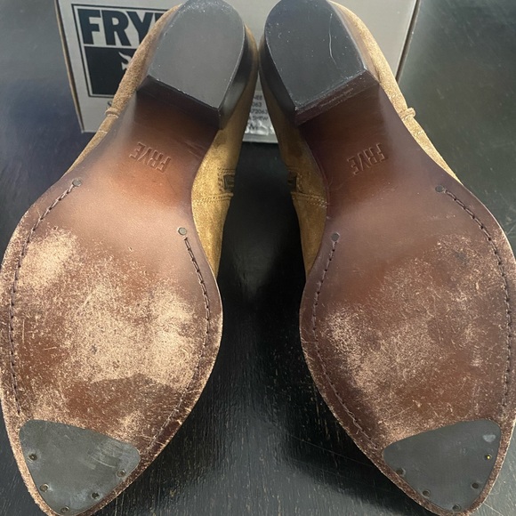 Frye Renee Seam Short size 7m in Chashew - Picture 6 of 8